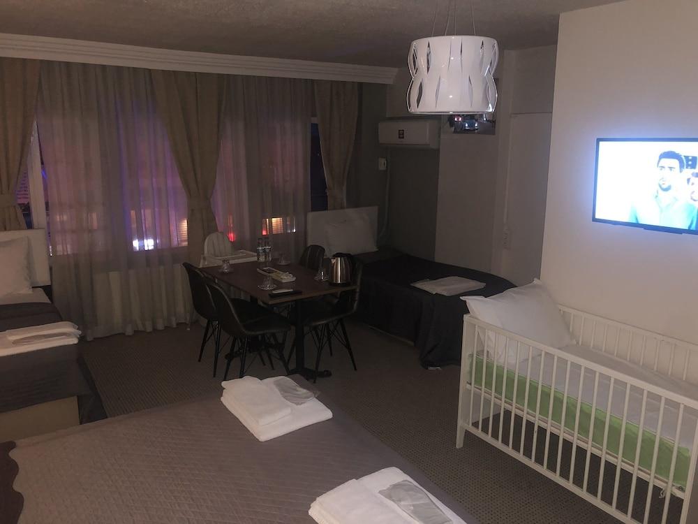 ลิซเซีย บูติก โฮเทล Hotel อิสตันบูล ภายนอก รูปภาพ