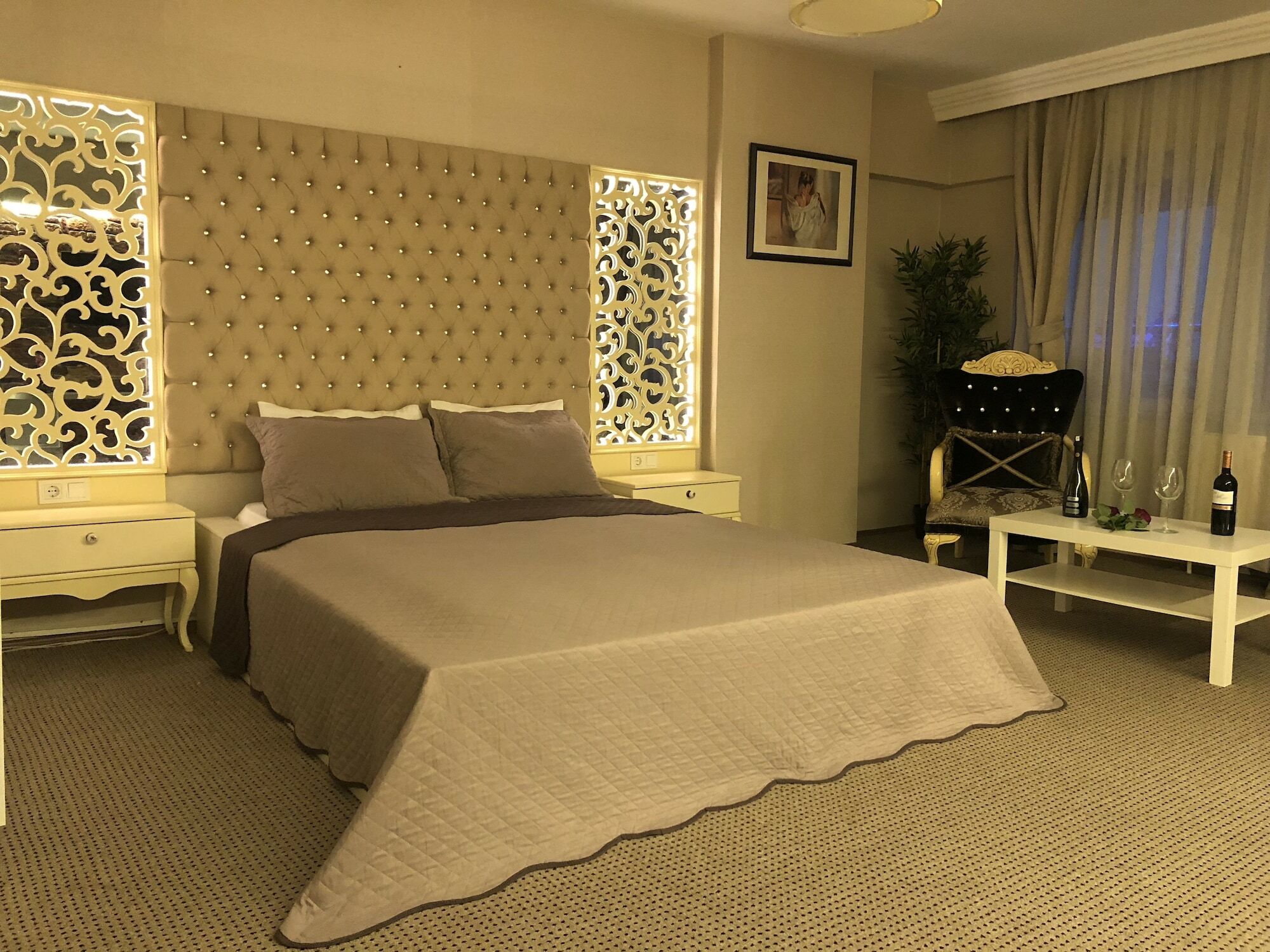 ลิซเซีย บูติก โฮเทล Hotel อิสตันบูล ภายนอก รูปภาพ